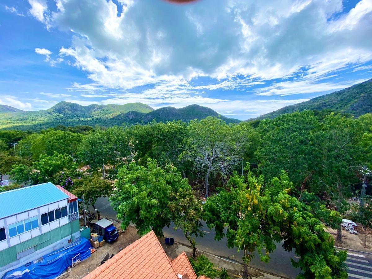Khach San Phuc Loc An Con Dao Hotel Chi Khu Co Ong Exterior photo